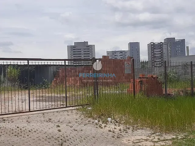 Terreno com 600m², à venda, no bairro Colinas do Paratehy em São José dos Campos