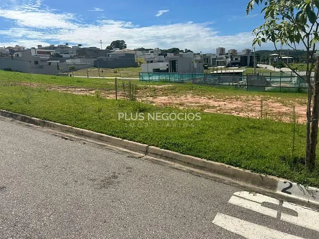 Terreno com 360m², à venda, no bairro Além Ponte em Sorocaba