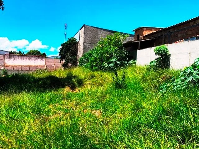 Terreno com 207m², à venda, no bairro Cidade Nova em Pindamonhangaba