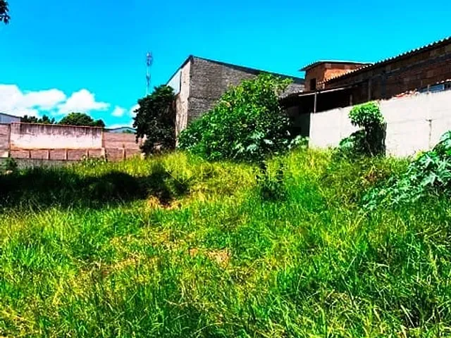 Terreno com 207m², à venda, no bairro Cidade Nova em Pindamonhangaba