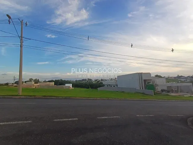 Terreno com 1000m², à venda, no bairro barreiro em Araçoiaba da Serra