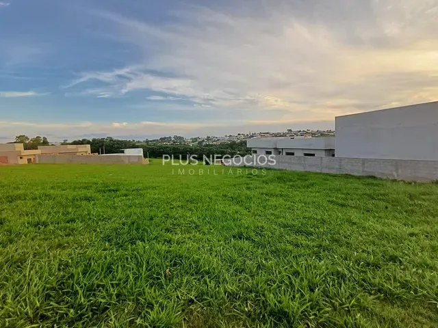 Terreno com 1000m², à venda, no bairro barreiro em Araçoiaba da Serra