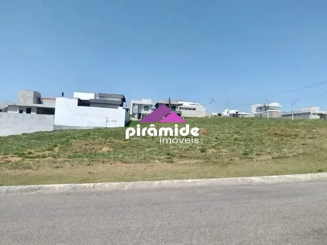 Terreno com 635m², à venda, no bairro Parque Residencial Maria Elmira em Caçapava