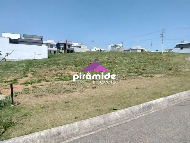 Terreno com 635m², à venda, no bairro Parque Residencial Maria Elmira em Caçapava