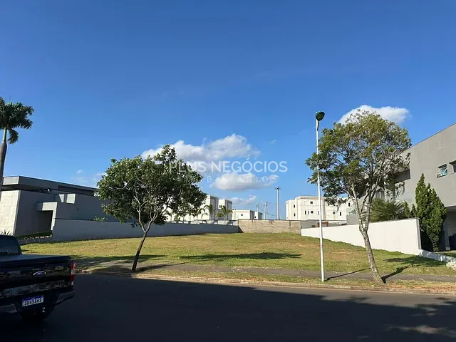 Terreno com 1090m², à venda, no bairro Parque Reserva Fazenda Imperial em Sorocaba