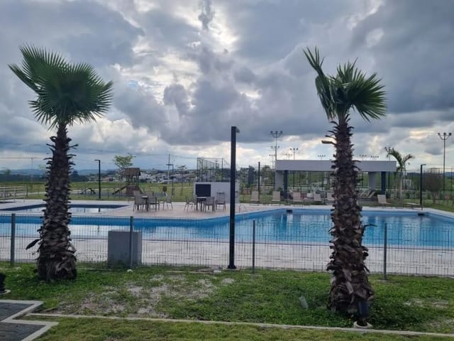Terreno com 348m², à venda, no bairro Urbanova em São José dos Campos