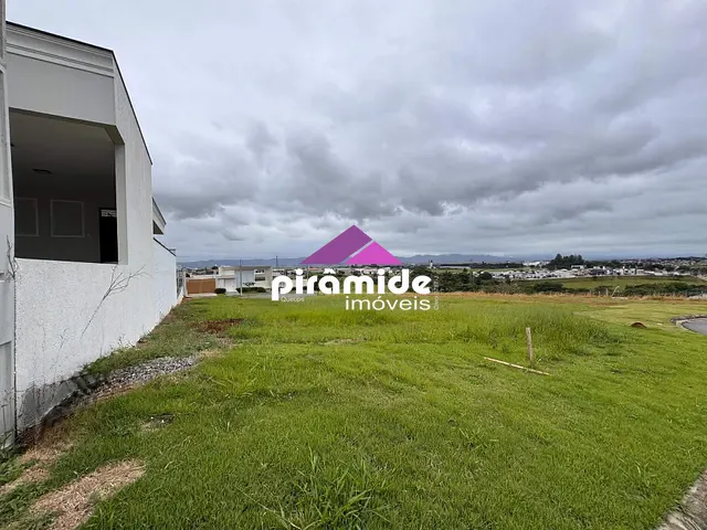 Terreno com 360m², à venda, no bairro Santa Mônica em Caçapava
