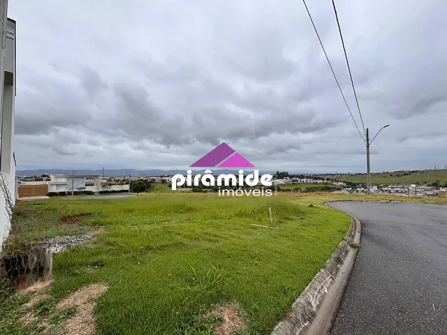 Terreno com 360m², à venda, no bairro Santa Mônica em Caçapava