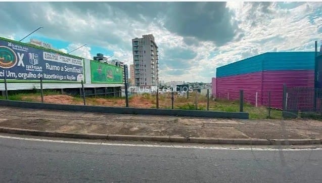 Terreno, 600 m² - Foto 1