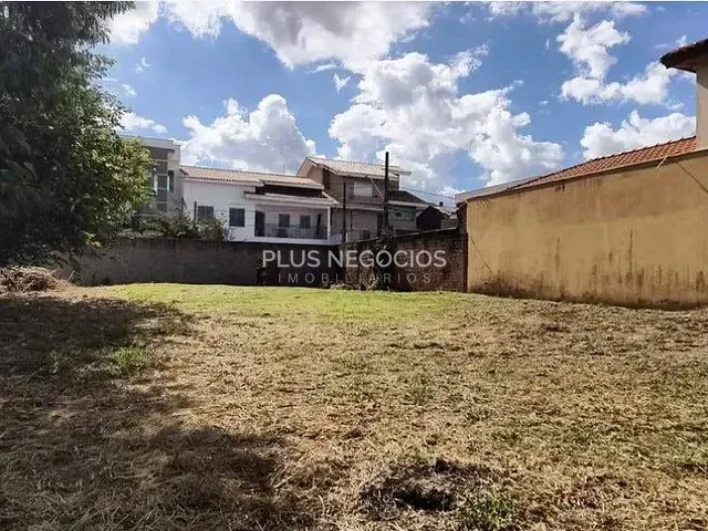 Terreno com 450m², à venda, no bairro Jardim Pagliato em Sorocaba