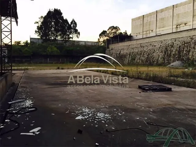 Terreno com 3000m², à venda, no bairro Jaraguá em São Paulo