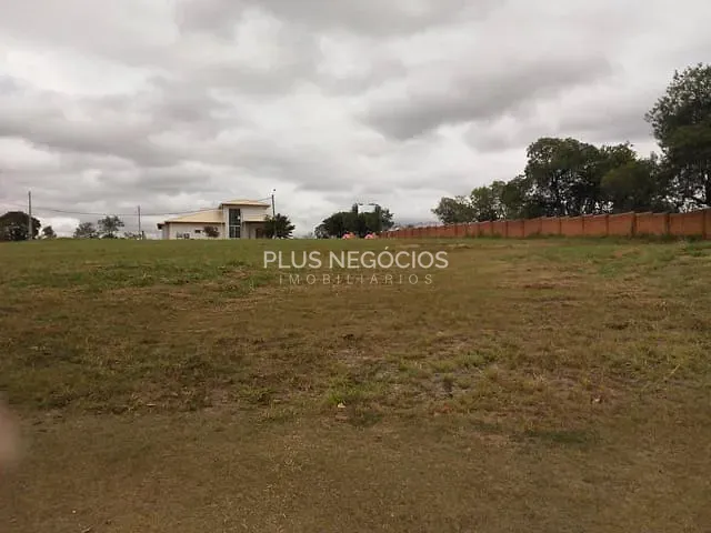 Terreno com 979m², à venda, no bairro cercado em Araçoiaba da Serra