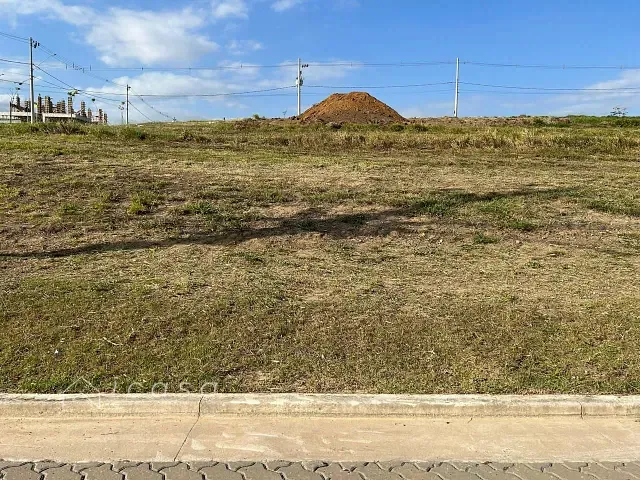 Terreno com 330m², à venda, no bairro Urbanova em São José dos Campos