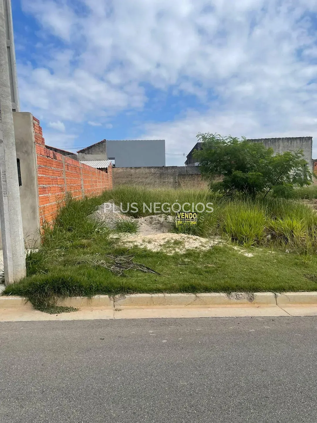 Terreno, 180 m² - Foto 2