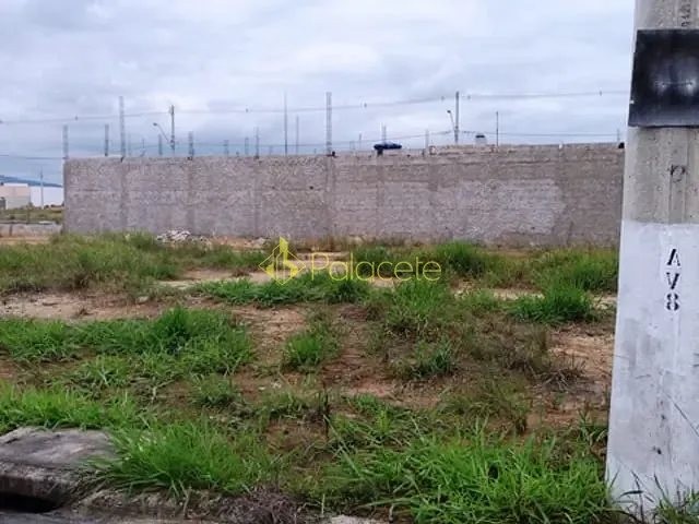 Terreno com 200m², à venda, no bairro Loteamento Residencial e Comercial Araguaia em Pindamonhangaba