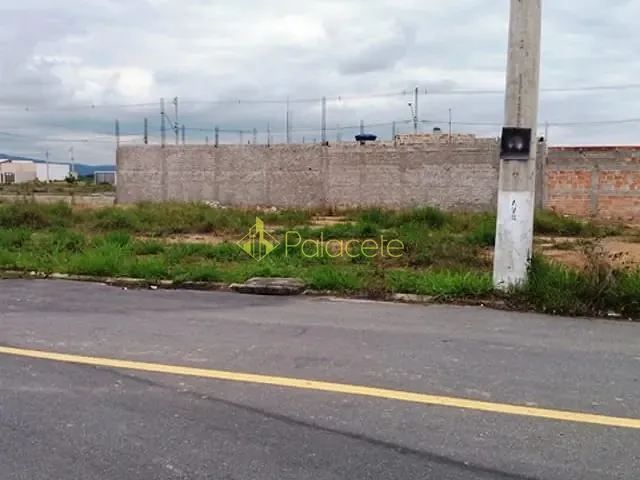 Terreno com 200m², à venda, no bairro Loteamento Residencial e Comercial Araguaia em Pindamonhangaba