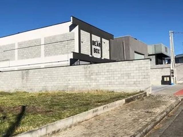 Terreno com 250m², para alugar, no bairro Urbanova em São José dos Campos