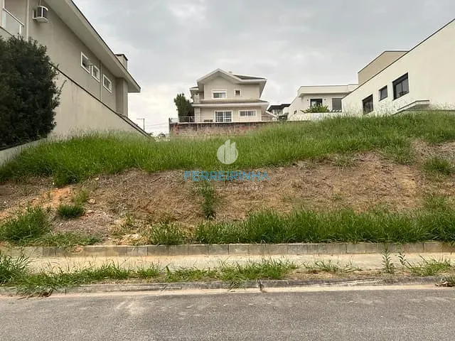 Terreno com 497m², à venda, no bairro Condomínio Residencial Jaguary em São José dos Campos