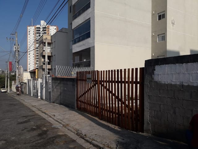 Terreno com 375m², à venda, no bairro Esplanada Independência em Taubaté