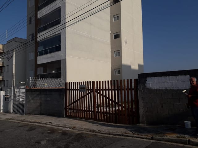Terreno com 375m², à venda, no bairro Esplanada Independência em Taubaté