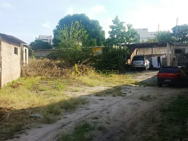 Terreno com 8m² 4 quartos e 2 banheiros, à venda, no bairro Bosque da Princesa em Pindamonhangaba