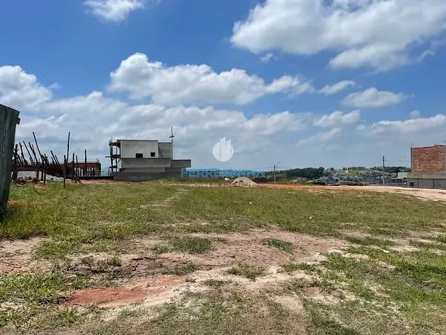 Terreno com 330m², à venda, no bairro Terras Alpha - Urbanova em São José dos Campos