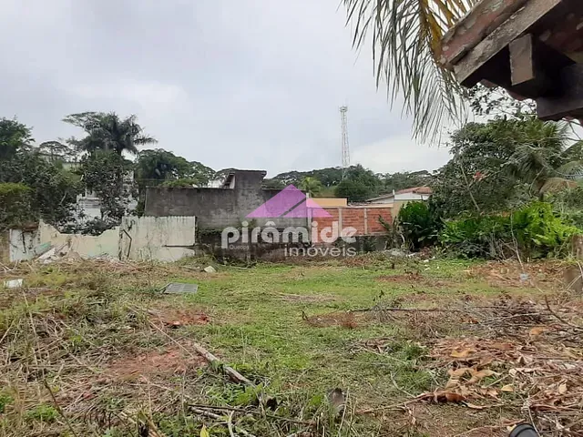 Terreno com 347m², à venda, no bairro Massaguaçu em Caraguatatuba