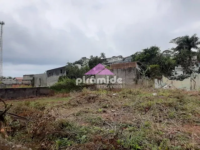 Terreno com 347m², à venda, no bairro Massaguaçu em Caraguatatuba