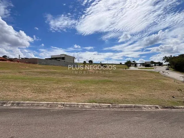 Terreno com 1000m², à venda, no bairro Parque Reserva Fazenda Imperial em Sorocaba