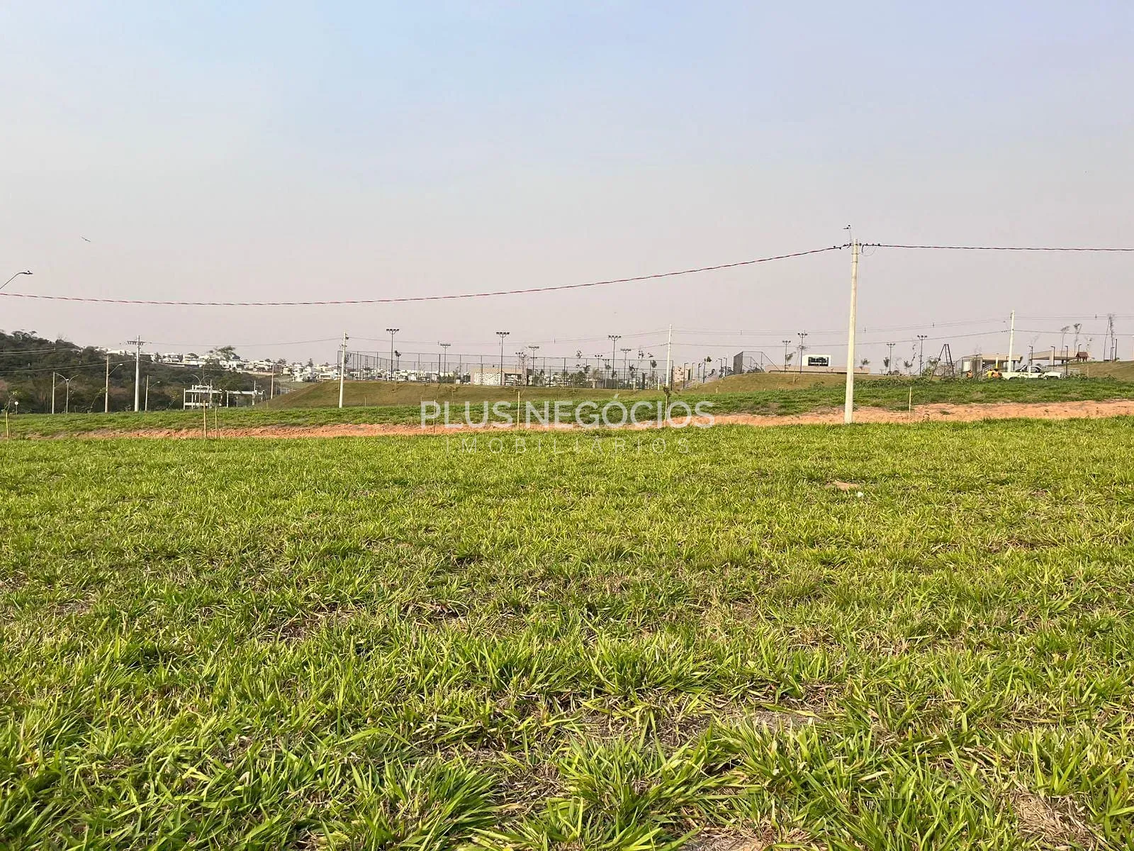 Terreno, 300 m² - Foto 1