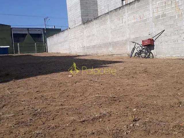 Terreno com 303m², à venda, no bairro Vila Olímpia em Taubaté