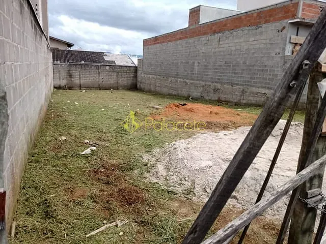 Terreno com 303m², à venda, no bairro Vila Olímpia em Taubaté