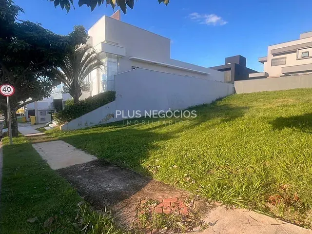 Terreno com 300m², à venda, no bairro Jardim Residencial Chácara Ondina em Sorocaba