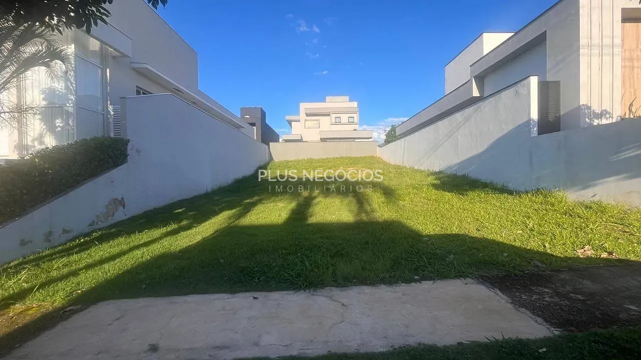 Terreno, 300 m² - Foto 2