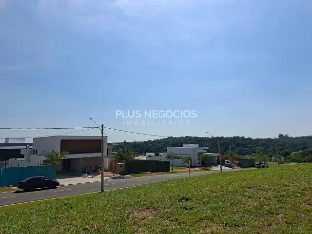 Terreno com 317m², à venda, no bairro Alphaville Nova Esplanada em Votorantim