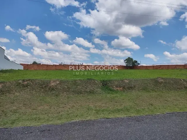 Terreno com 1190m², à venda, no bairro lago azul em Araçoiaba da Serra