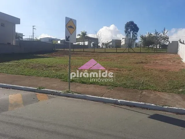 Terreno com 300m², à venda, no bairro Urbanova em São José dos Campos