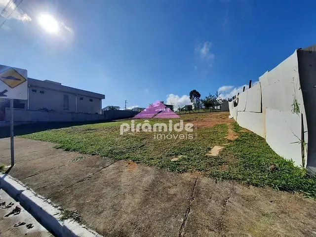 Terreno com 300m², à venda, no bairro Urbanova em São José dos Campos