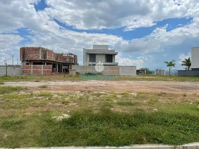 Terreno com 347m², à venda, no bairro Loteamento Terras Alpha São José dos Campos em São José dos Campos