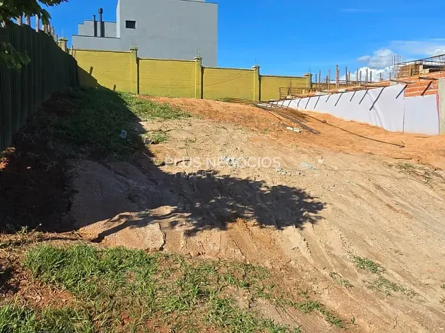 Terreno com 300m², à venda, no bairro Itapeva em Votorantim