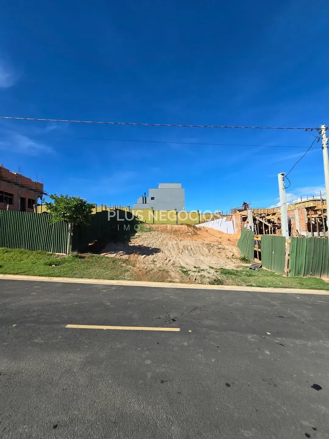Terreno, 300 m² - Foto 1