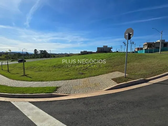 Terreno com 373m², à venda, no bairro Itapeva em Votorantim