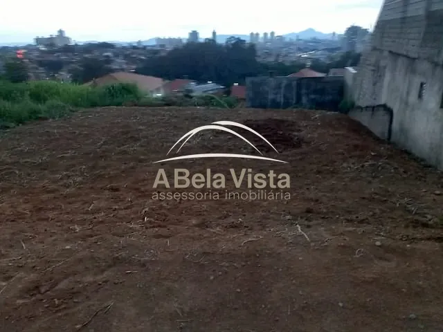 Terreno à venda, no bairro Jardim Boa Vista (Zona Oeste) em São Paulo