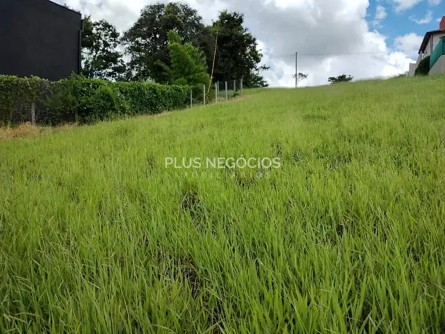 Terreno com 890m², à venda, no bairro araçoiabinha em Araçoiaba da Serra