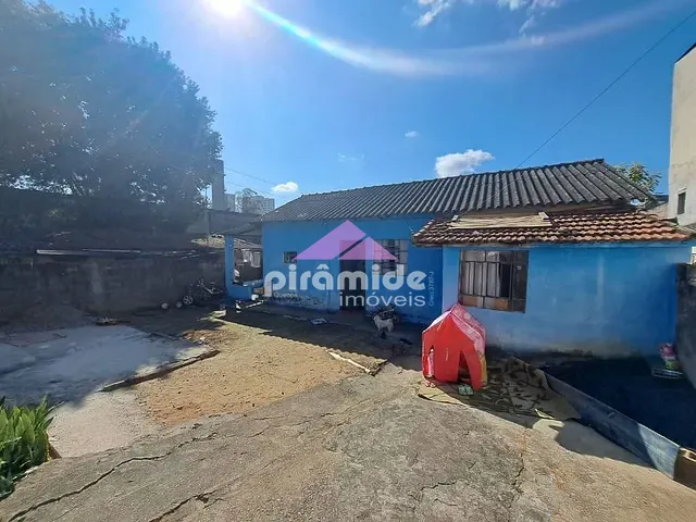 Terreno com 244m², à venda, no bairro Jardim Primavera em Jacareí