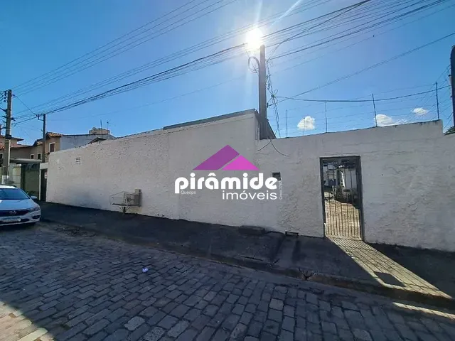 Terreno com 821m², à venda, no bairro Vila Pinheiro em Jacareí