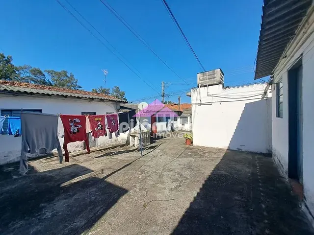 Terreno com 821m², à venda, no bairro Vila Pinheiro em Jacareí
