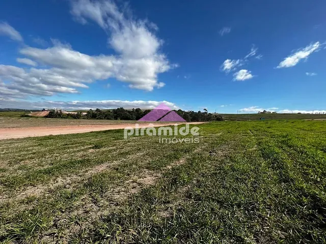 Terreno com 330m², à venda, no bairro Urbanova em São José dos Campos