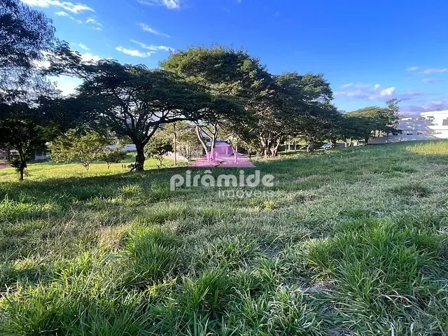 Terreno com 1000m², à venda, no bairro Jambeiro em Jambeiro