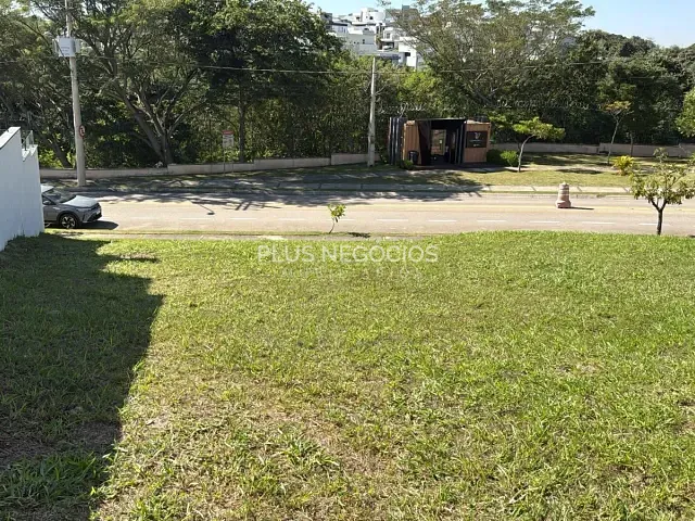 Terreno com 536m², à venda, no bairro Green Valley em Votorantim